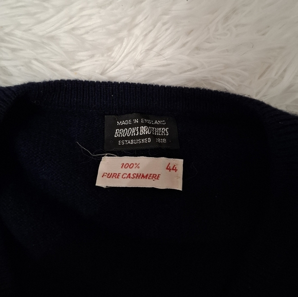 Brooks Brothers 100% Cashmere Sweater Vest V Neck Sleeveless Mens 44 L Navy Blue - Picture 3 of 8